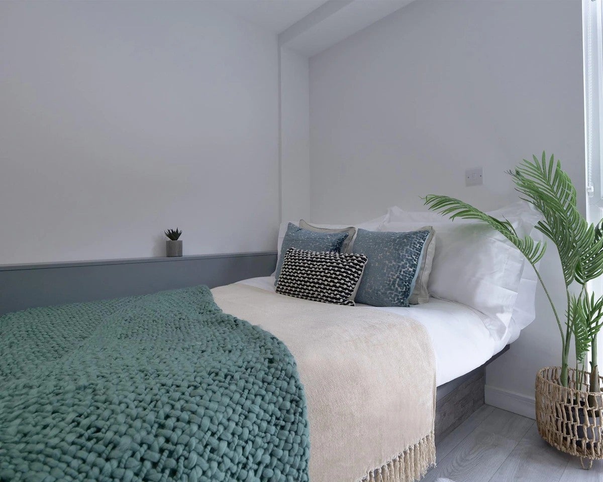 Room Ashmoor Street in Preston