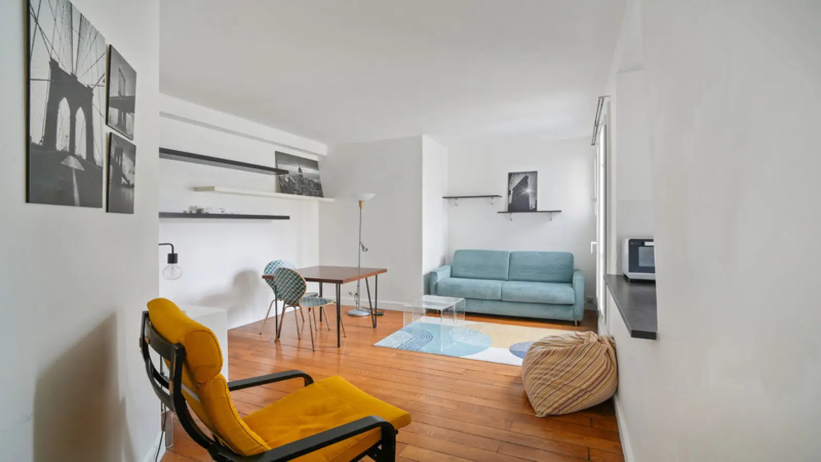 Appartement Rue Surcouf à Paris