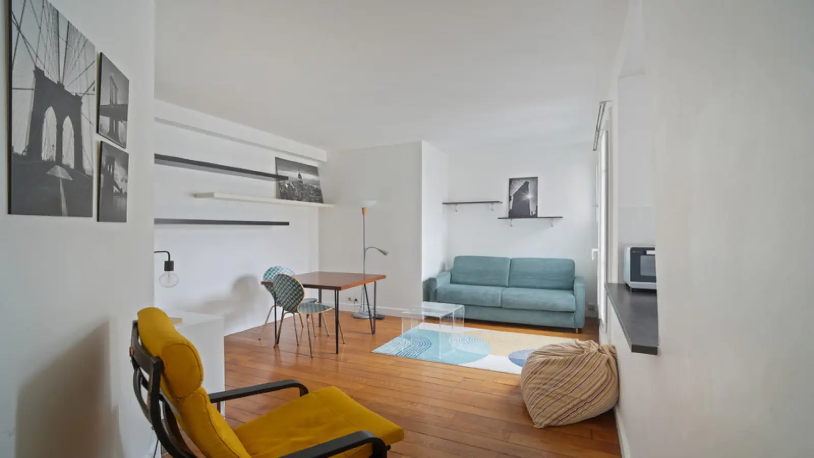 Appartement Rue Surcouf à Paris