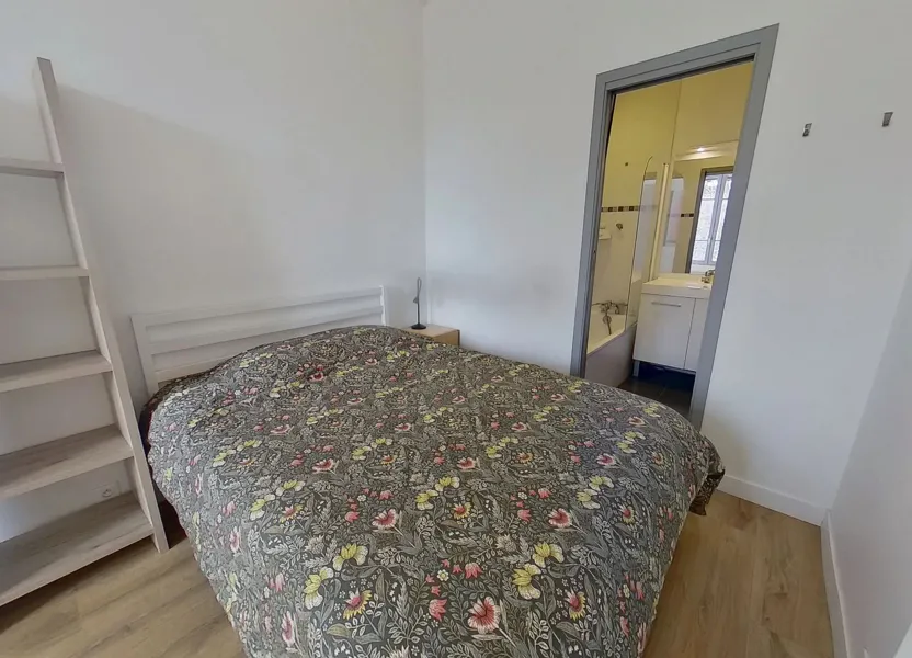 Flat Rue Léon Jouhaux in Lyon