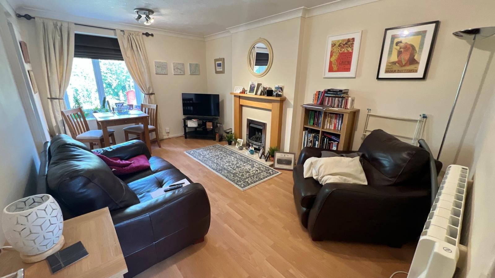 Flat Heron Grove in Leeds