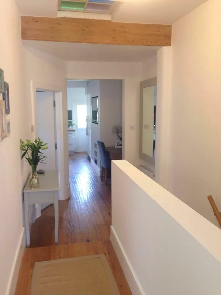 Flat Kingston Road in Greater London