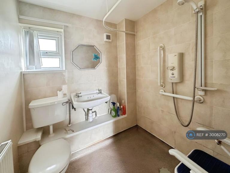 Flat Lupton Street in Leeds