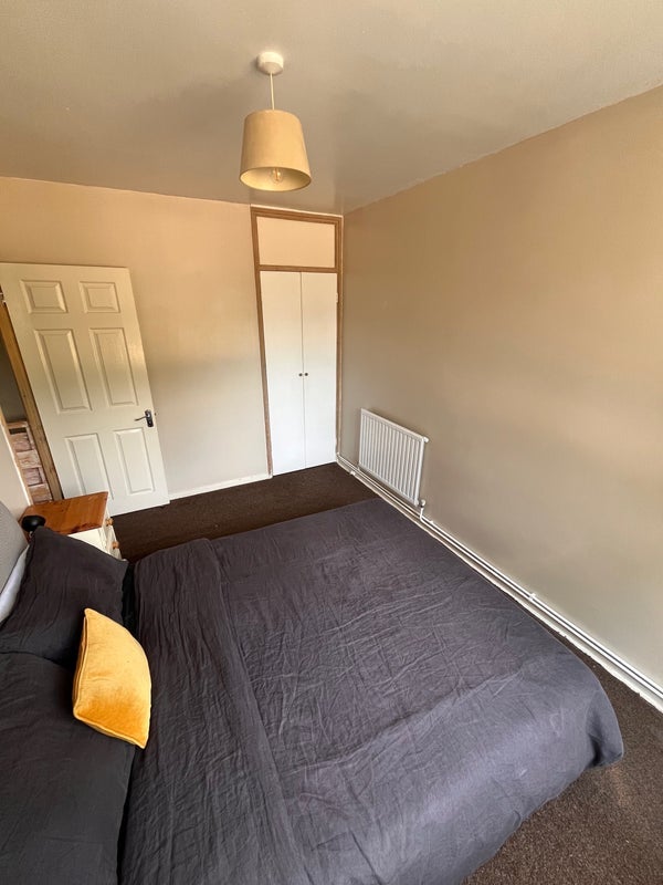 Room Burwell Walk in Greater London