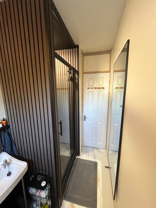 Room Burwell Walk in Greater London