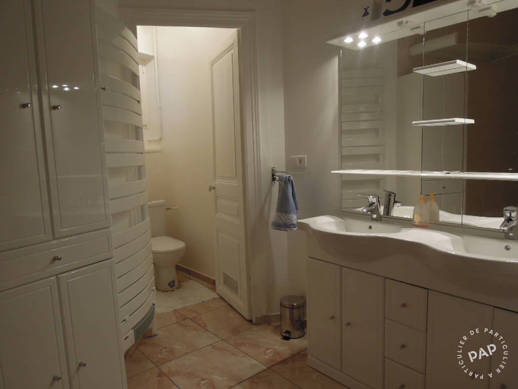 Chambre Rue de la République à Orléans