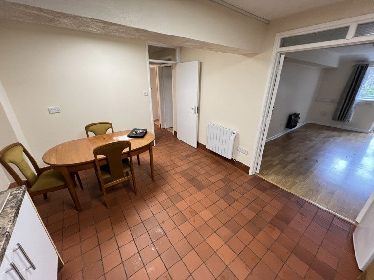 Flat Richmond Terrace in Carmarthen