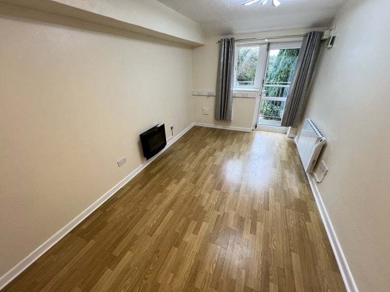 Flat Richmond Terrace in Carmarthen