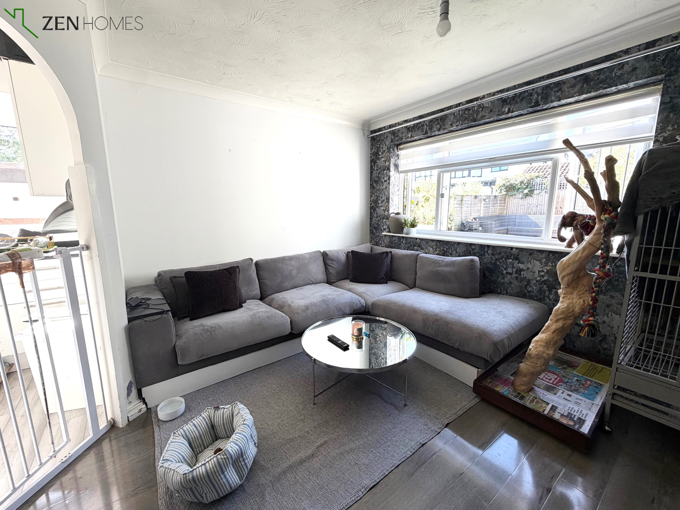 House Dalrymple Close in Greater London