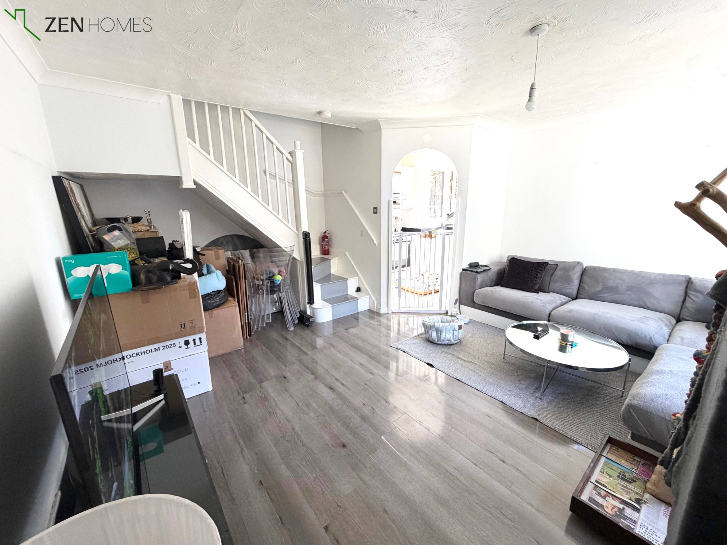 House Dalrymple Close in Greater London