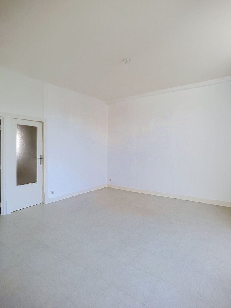 Flat Rue Louis Moreau in Étampes