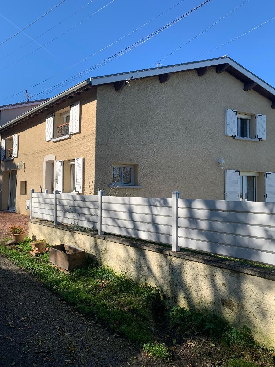 House Chemin des Granges in Saint-Just-Saint-Rambert