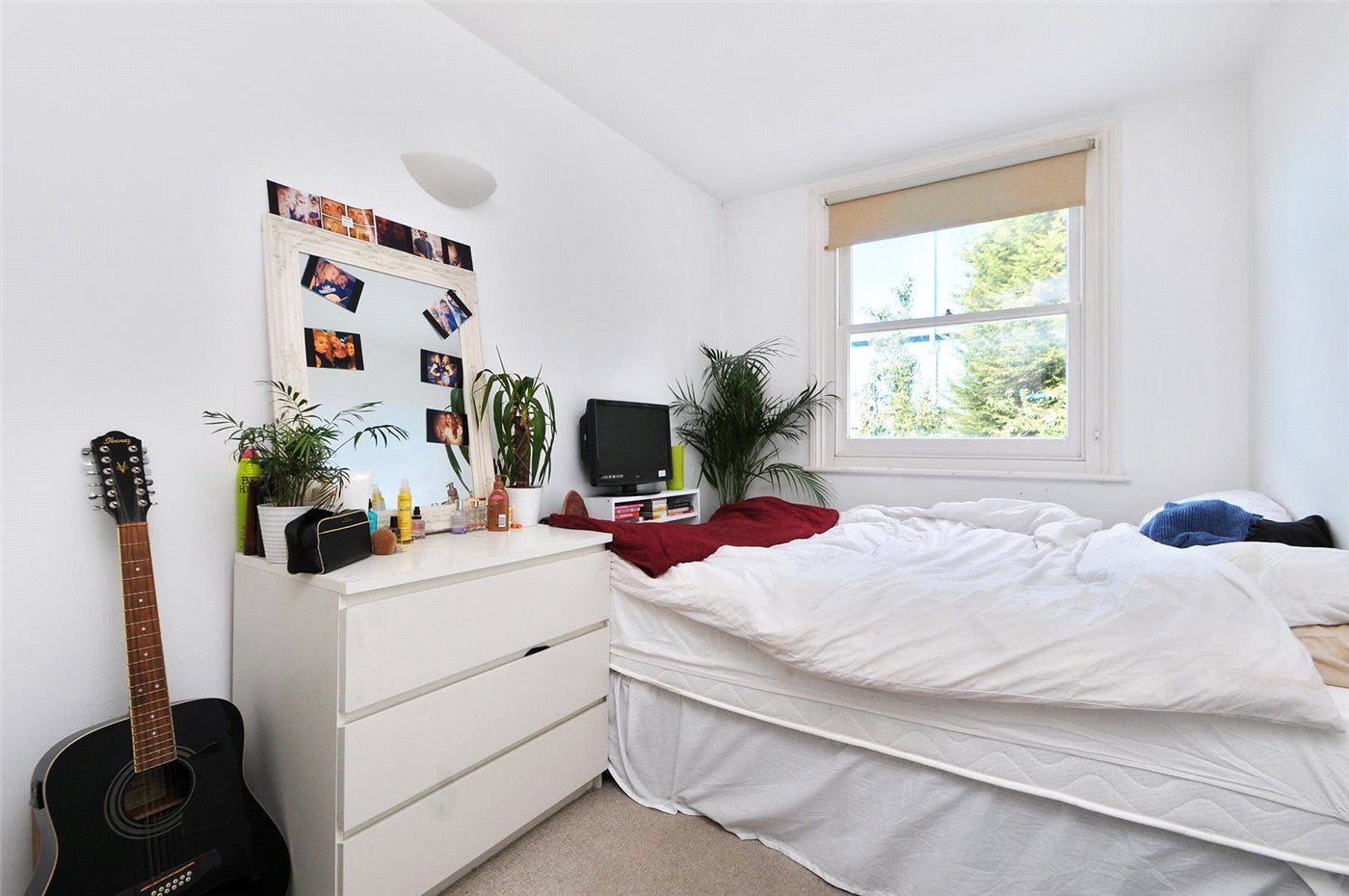 Flat Loftus Road in Greater London