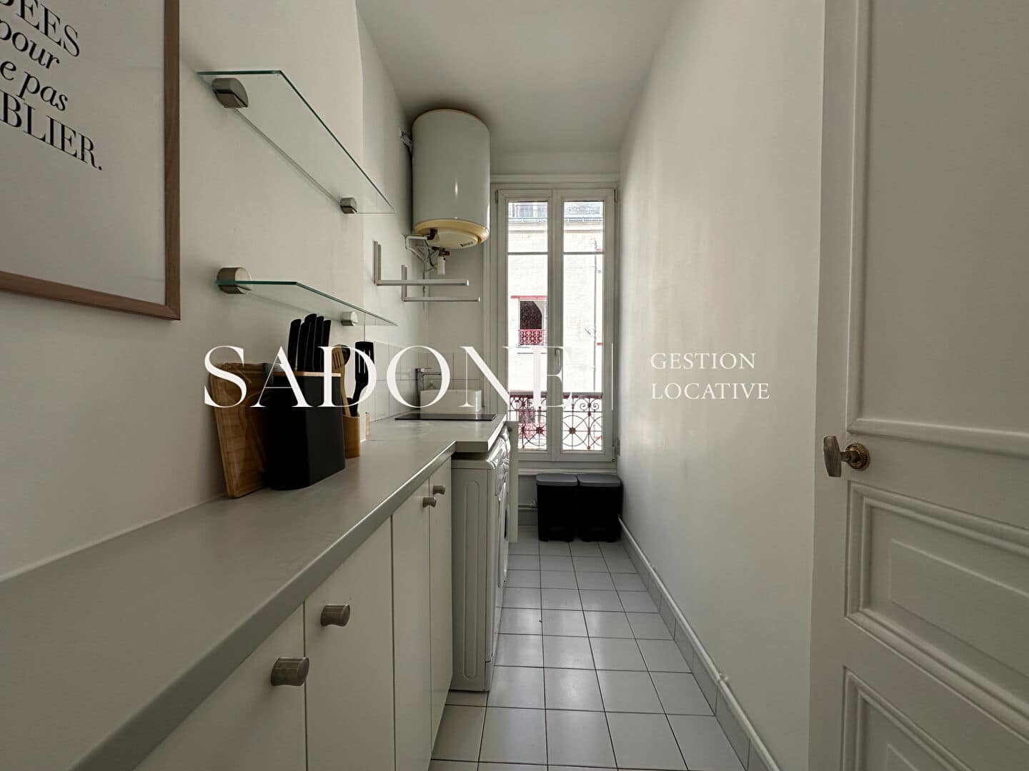 Flat Rue Louis Rouquier in Levallois-Perret
