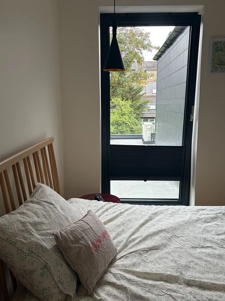 Room South Park Road in Greater London