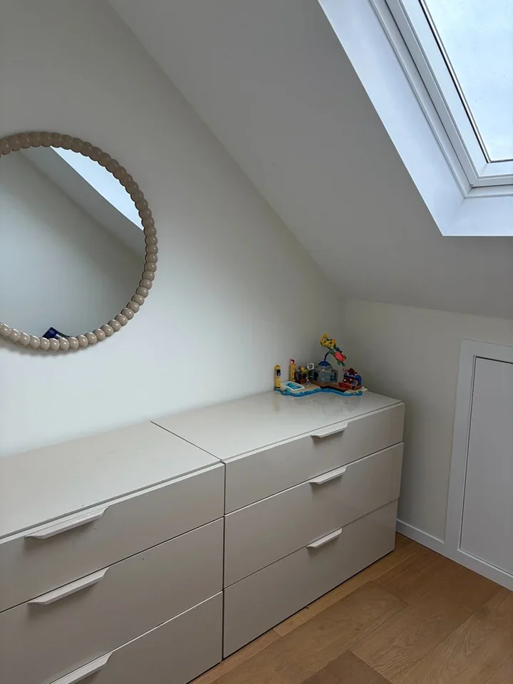 Room South Park Road in Greater London