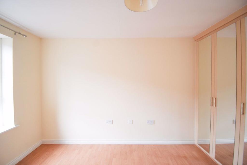 Flat Beckets View in Northampton