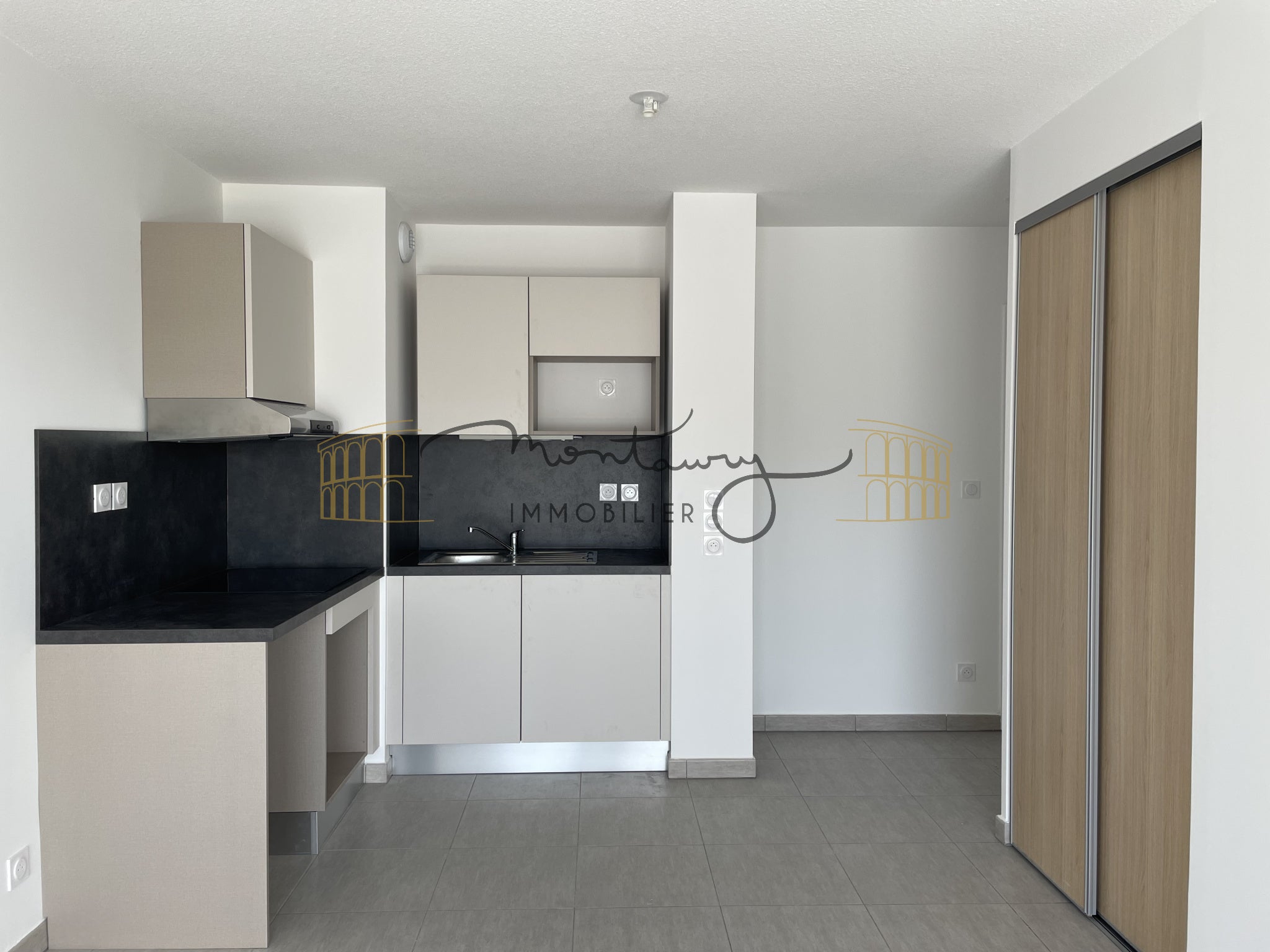 Appartement Chemin Puech du Teil à Nîmes