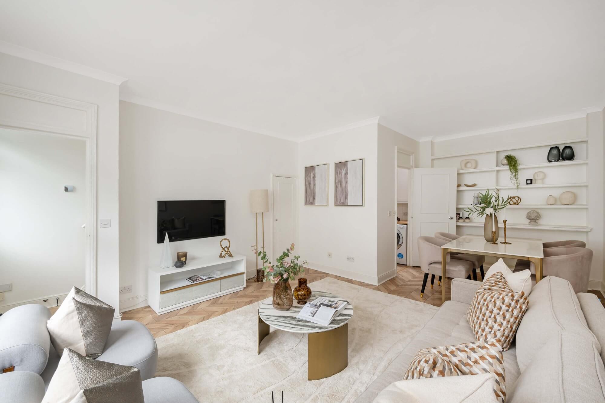 Flat Kensington Church Walk in Greater London