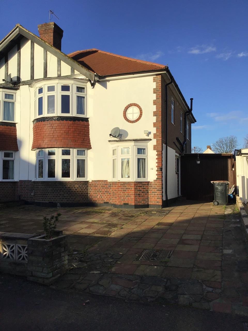 House Nightingale Road in Greater London