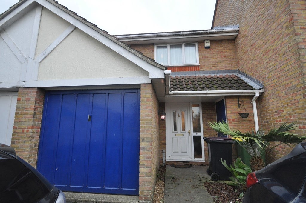 House Oakley Avenue in Rayleigh
