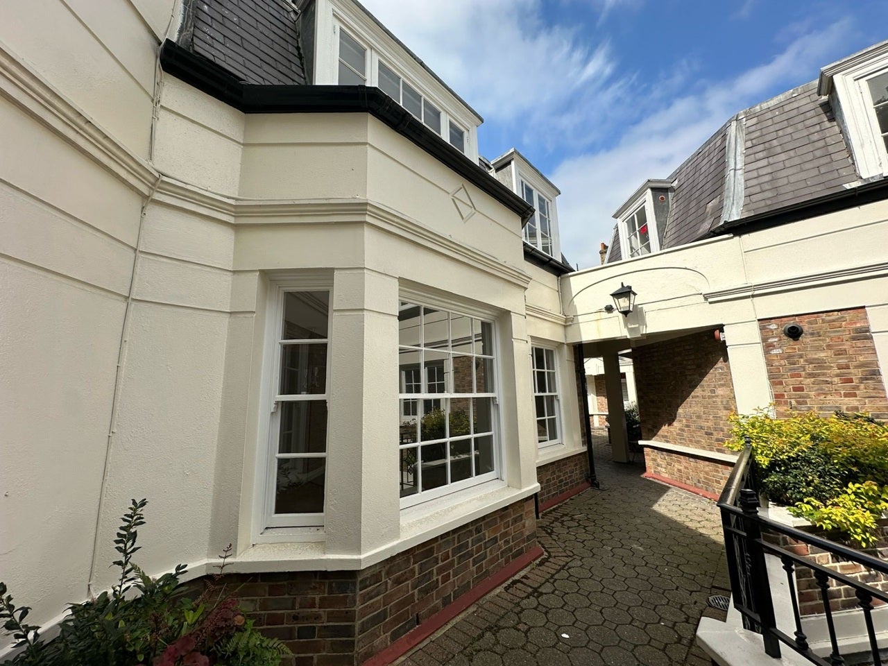House Chester Street in City of Westminster