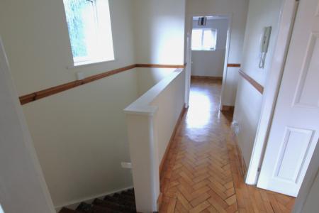 Flat Oliver Lyme Road in Prescot