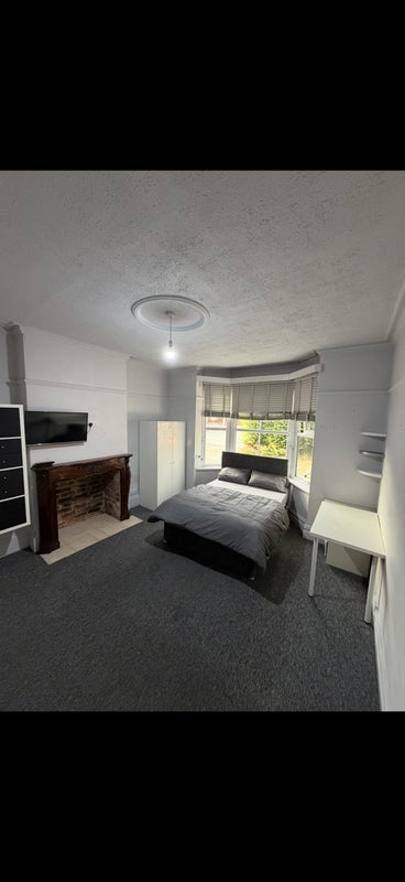 Room George Smith Drive in North West Leicestershire