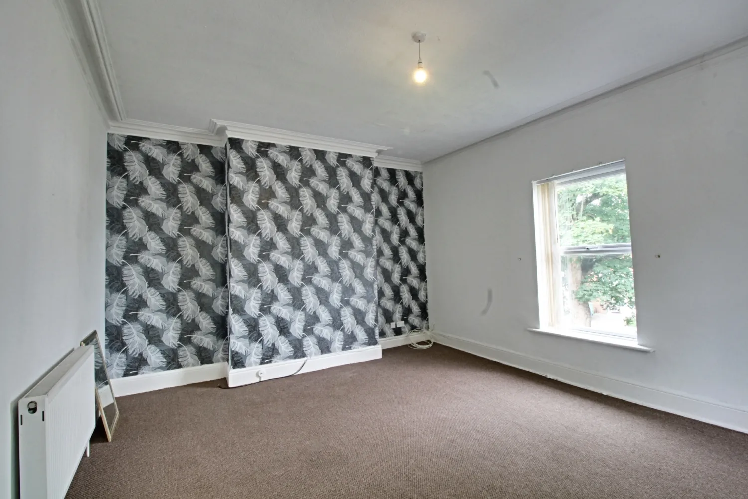 Flat Sefton Road in Liverpool