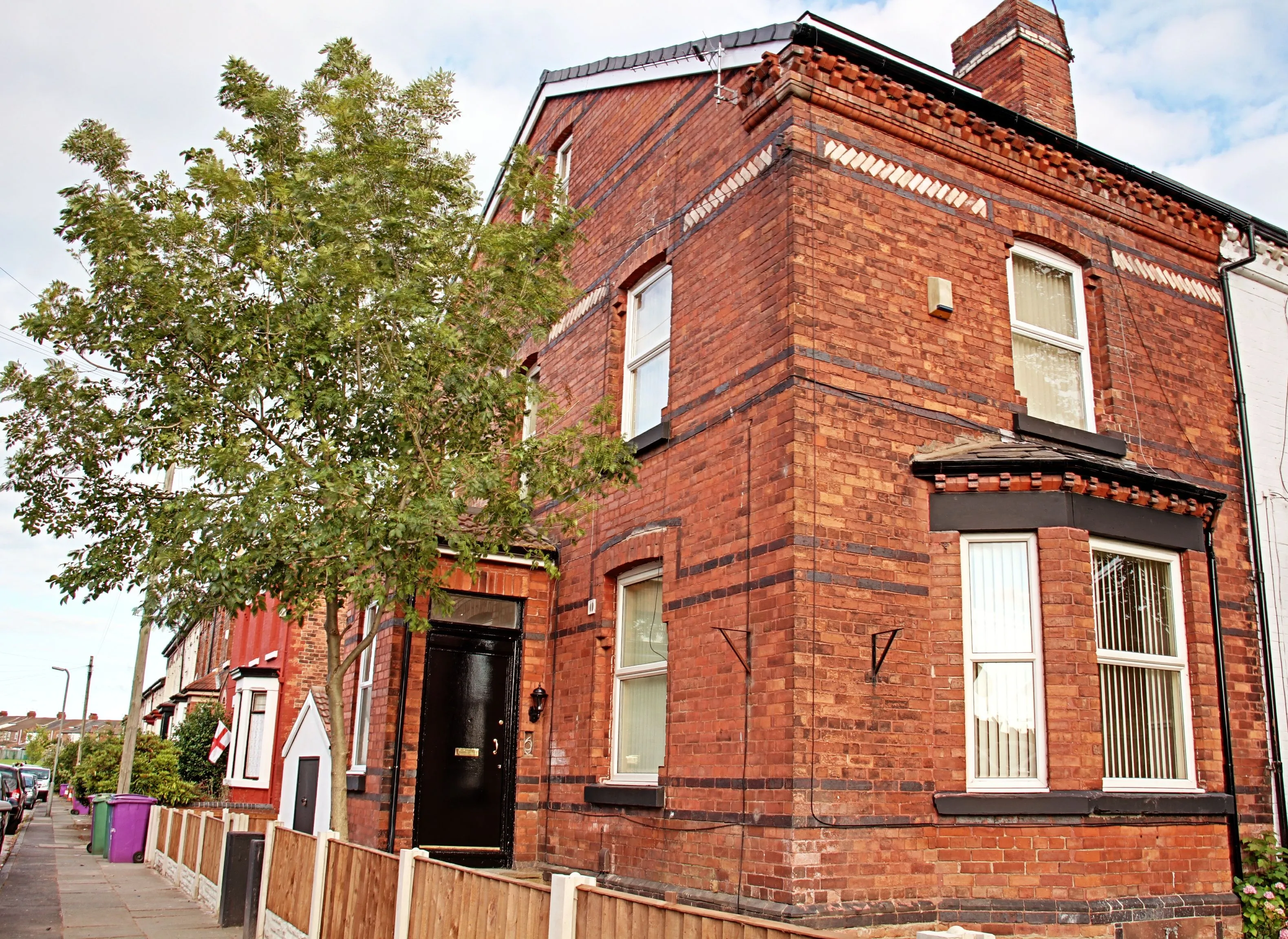 Flat Sefton Road in Liverpool