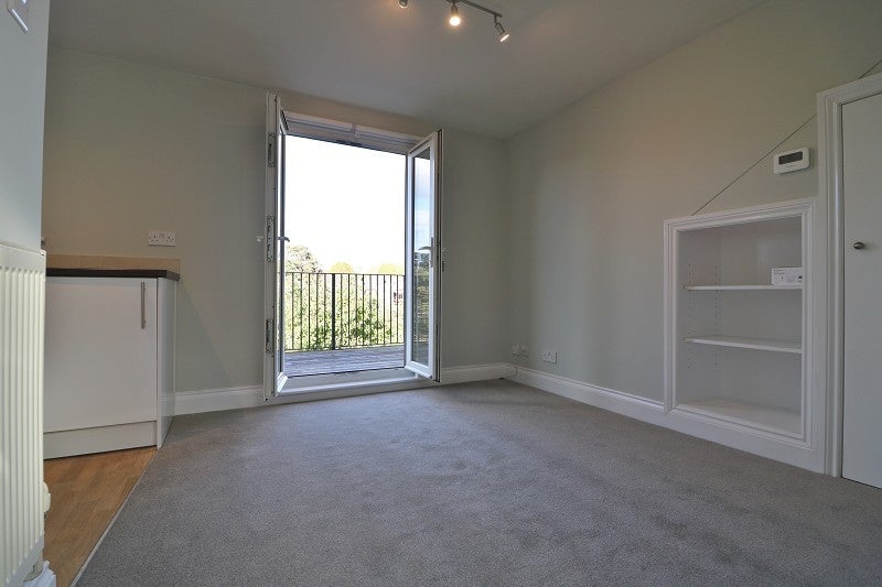 Flat The Broadway in Greater London
