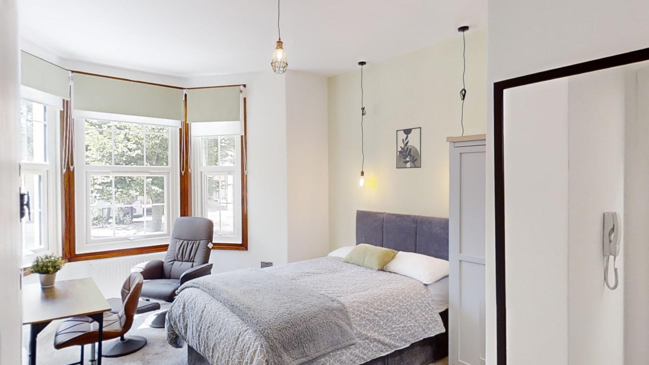 Room The Grove in Gravesham
