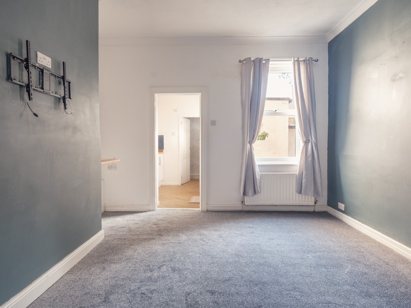 Flat Nicholson Terrace in Killingworth