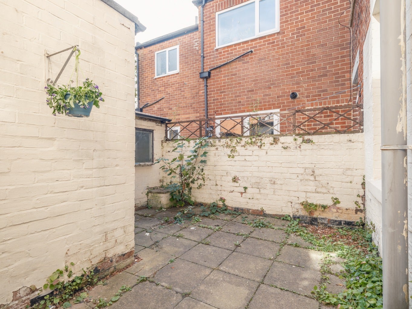 Flat Nicholson Terrace in Killingworth