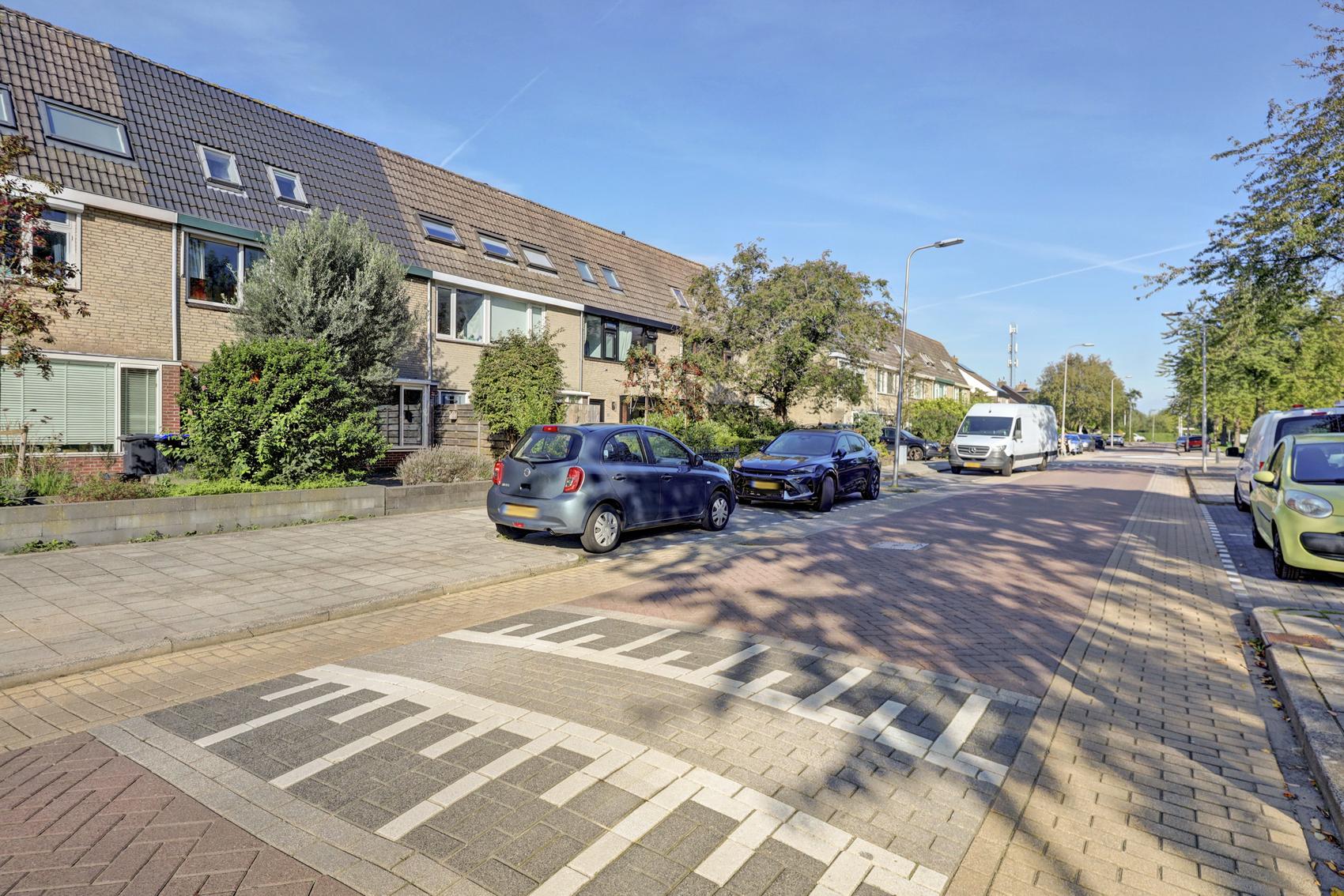 Tussenwoning te koop: Sterrenweg 31, Berkel En Rodenrijs