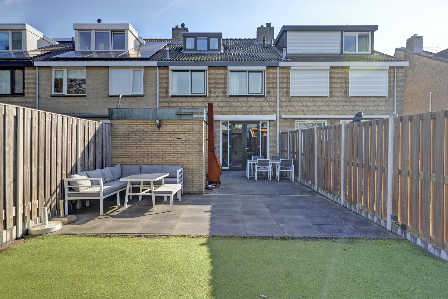 Tussenwoning te koop: Sterrenweg 31, Berkel En Rodenrijs