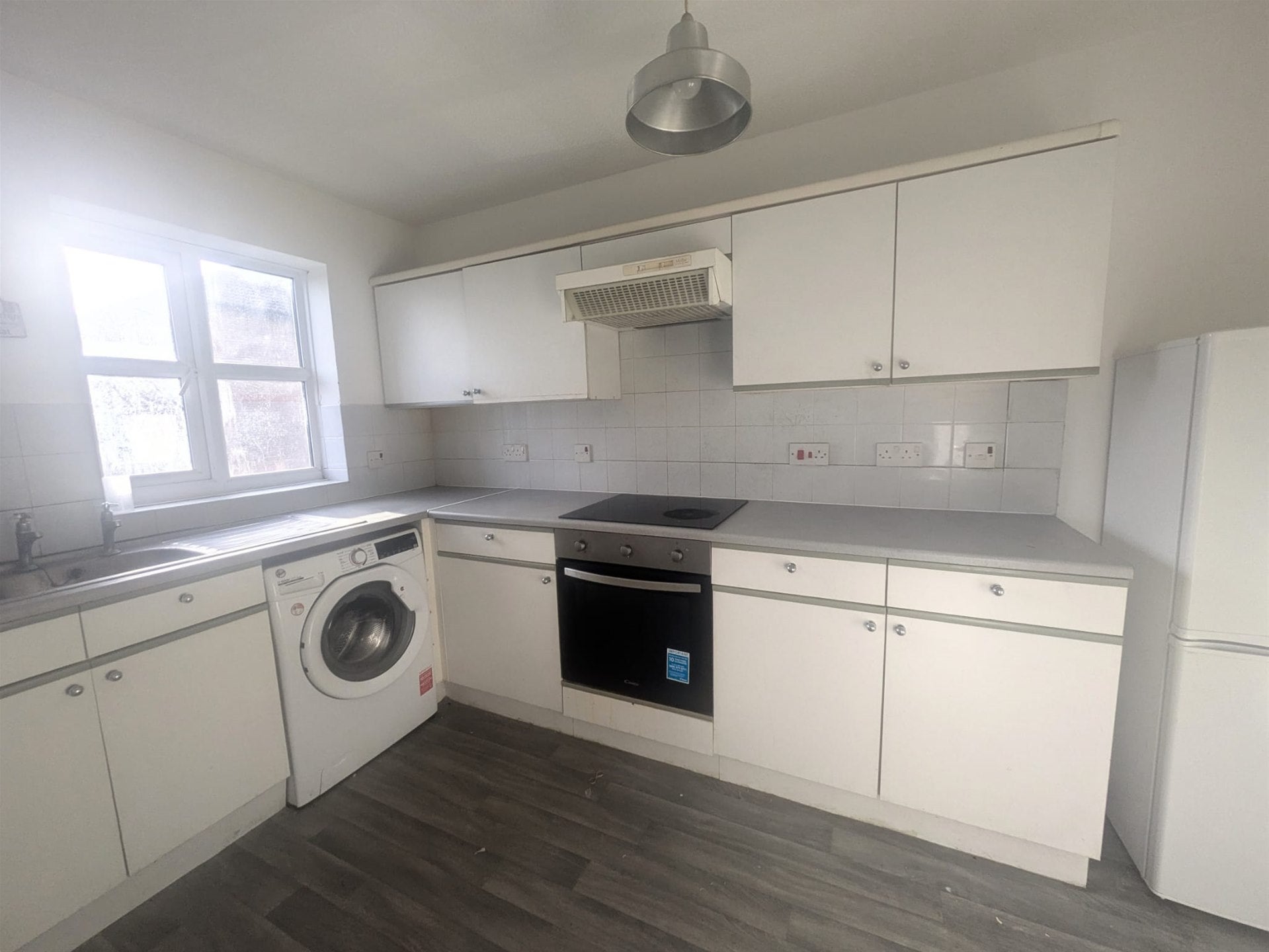 Flat Chadwell Heath Lane in Greater London
