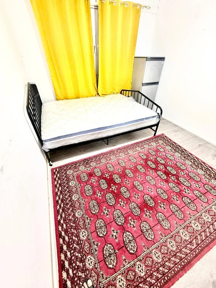 Room Loxford Road in Greater London