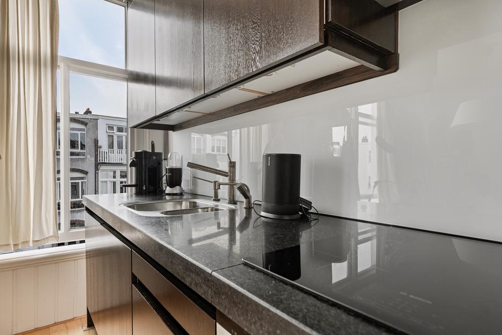 Appartement te huur: Van Breestraat 37-2, Amsterdam