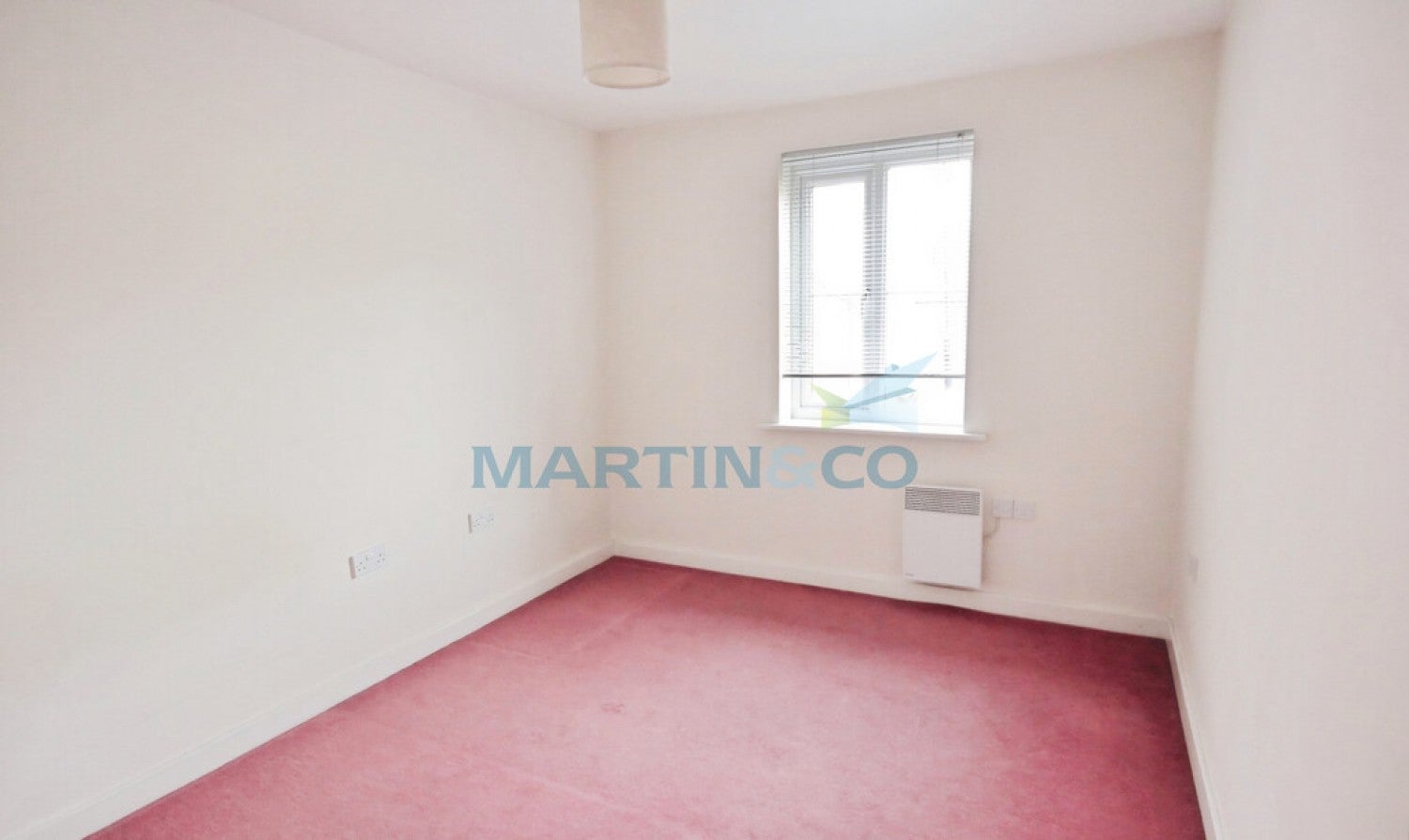 Flat Queen Mary Rise in Sheffield