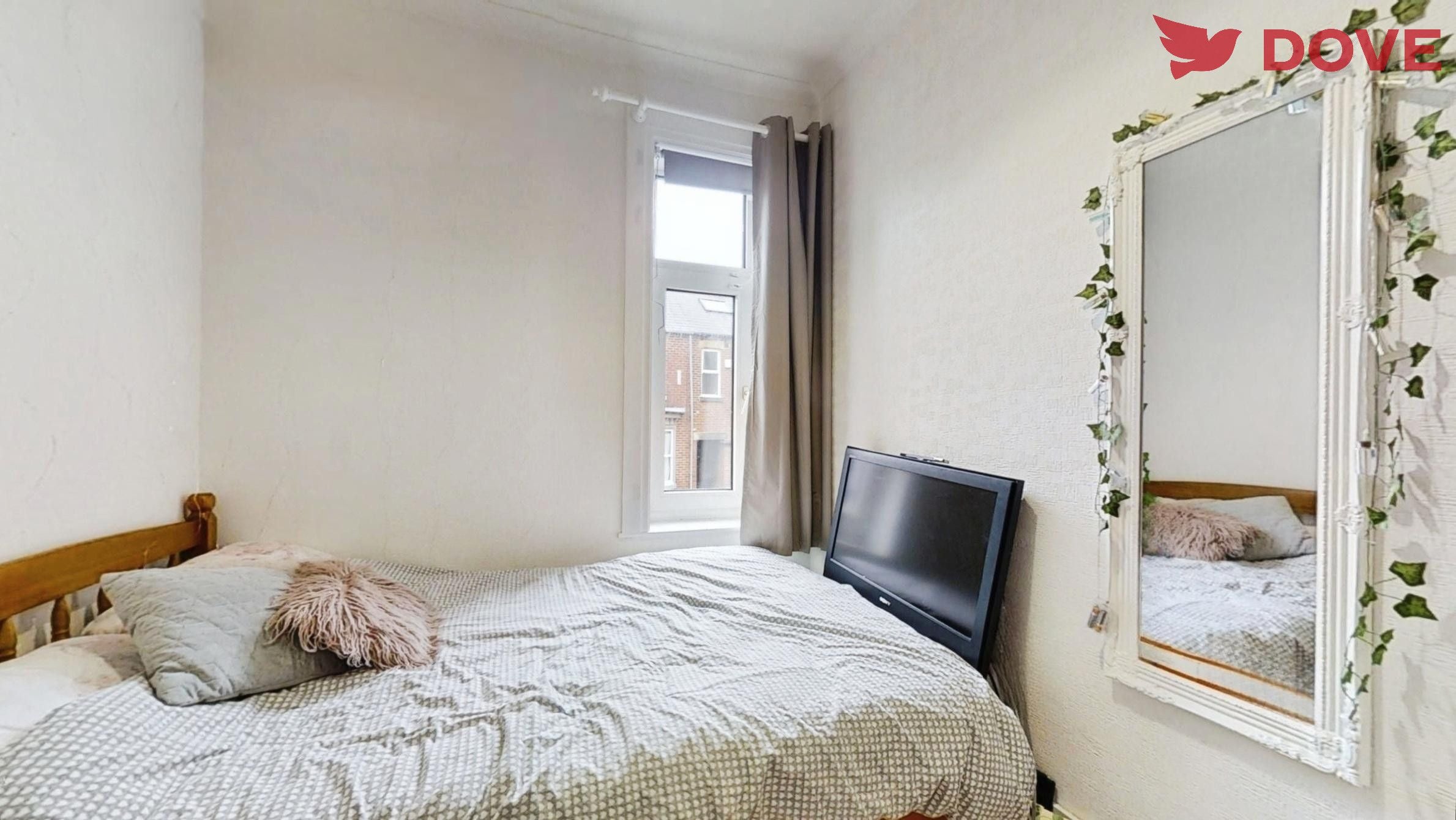 Room Guest Road in Sheffield