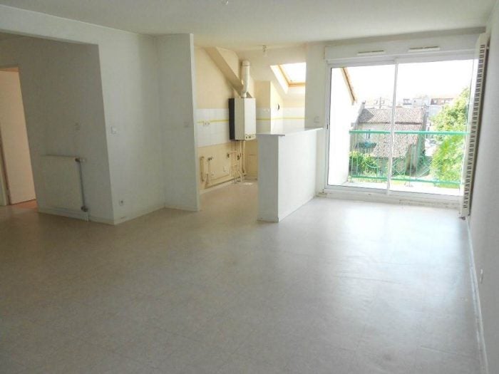 Appartement Rue du Faubourg du Pont-Neuf à Poitiers