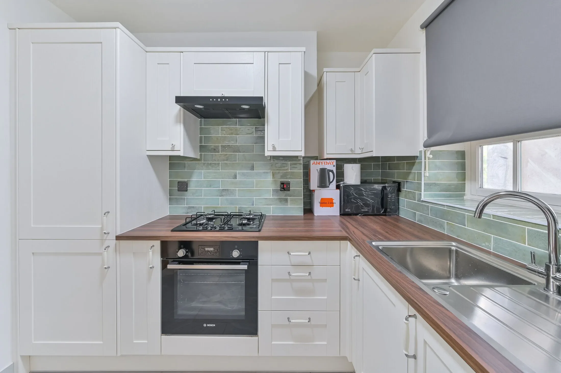 Flat Orsett Street in Greater London