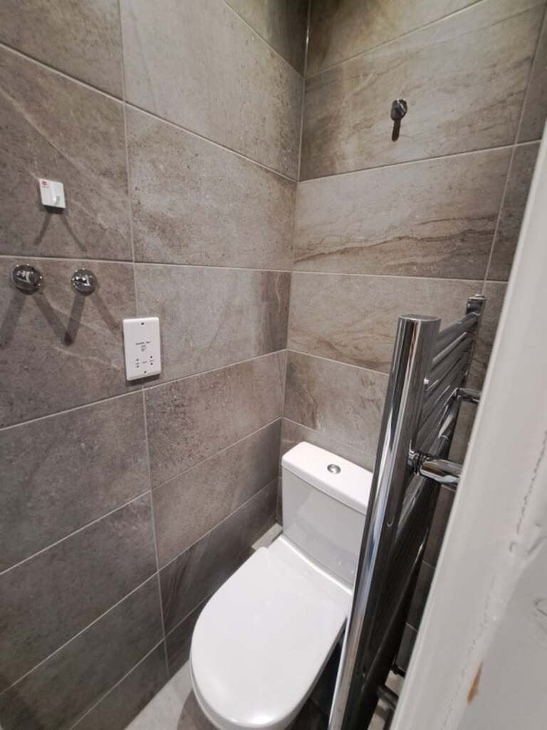 Room Chadbourn Street in Greater London
