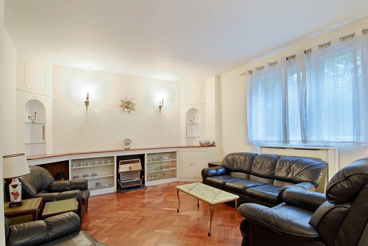 Flat Hyde Park Square in City of Westminster