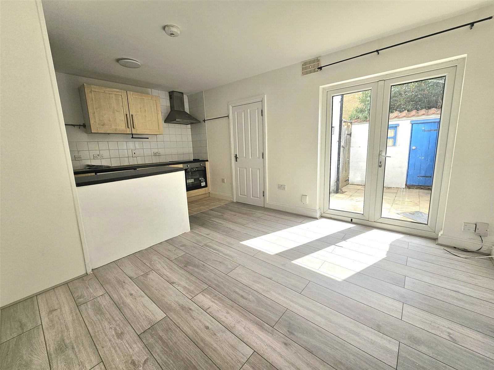 Flat Slewins Lane in Greater London
