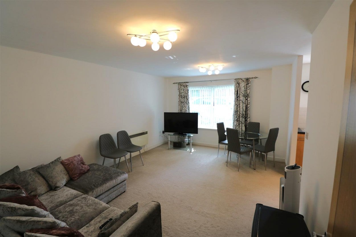 Flat St Catherines Wood in Surrey Heath