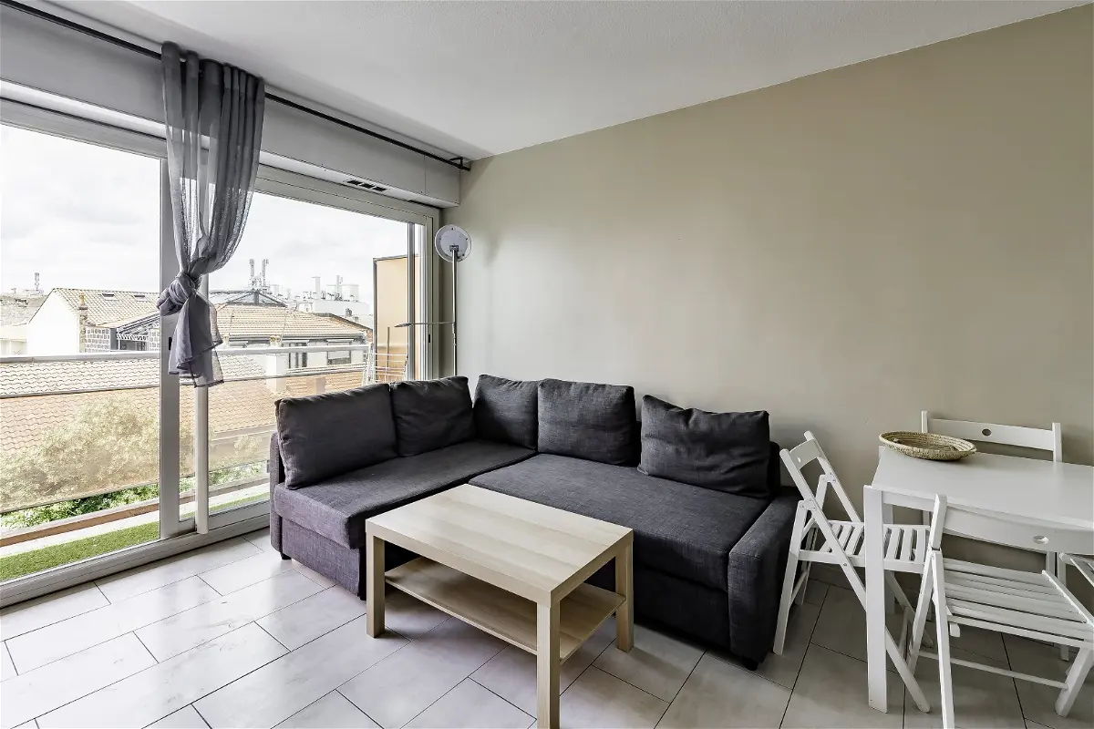 Flat Cours de l'Yser in Bordeaux