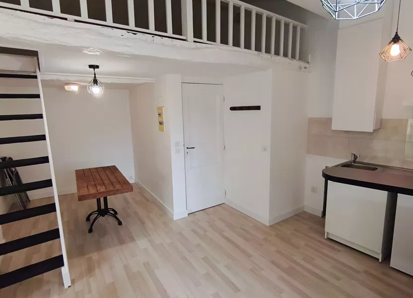 Appartement Rue Auguste Escoffier à Villeneuve-Loubet