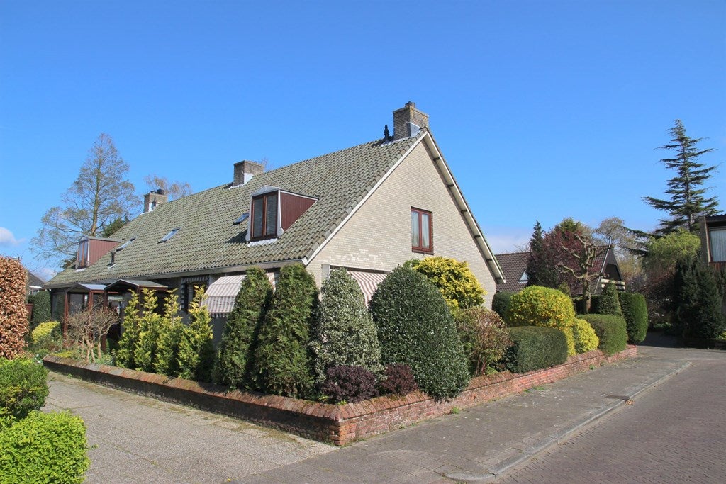 Huis Van Hamellaan 34 in Voorschoten